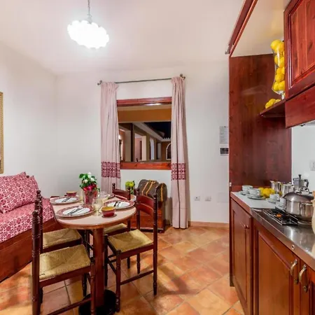 In Meernaehe Auf Sardinien Apartment *